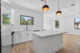 7841 Sontag Avenue - Photo 17