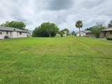107 Madre De Dios Street - Photo 1