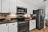 1664 Lakeview Place - Photo 19
