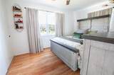22295 Montrose Avenue - Photo 19