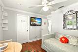 652 Elm Street - Photo 25