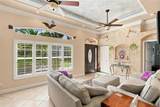 652 Elm Street - Photo 4