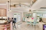 652 Elm Street - Photo 6
