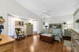 239 Valdiva Street - Photo 17