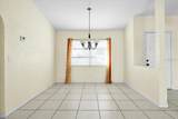 849 Dobell Terrace - Photo 16