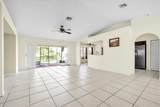 849 Dobell Terrace - Photo 4