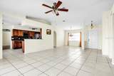 849 Dobell Terrace - Photo 7