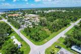 1010 Lavilla Road - Photo 3