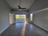 172 Coblentz St - Photo 12