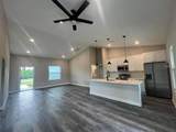 302 Albatross Road - Photo 2