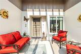 667 Foxwood Boulevard - Photo 3