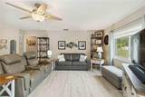 667 Foxwood Boulevard - Photo 8