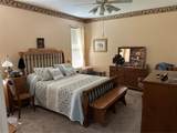 2864 Traverse Avenue - Photo 2