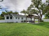 611 Wentworth Street - Photo 10