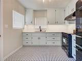 611 Wentworth Street - Photo 20