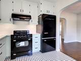 611 Wentworth Street - Photo 23
