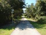 9412 Hallendale Drive - Photo 11