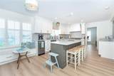 320 Anchor Row - Photo 11