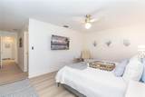 320 Anchor Row - Photo 23