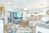 320 Anchor Row - Photo 6