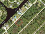 1066 Cheshire Street - Photo 2