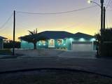 1490 Janet Place - Photo 19