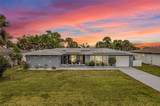 16 Oakland Hills Place - Photo 1