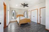 1631 Maria Street - Photo 63