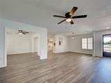 631 Foxwood Boulevard - Photo 7