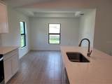 11383 Baggot Avenue - Photo 9