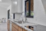 15180 Lyneburg Avenue - Photo 8