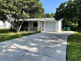 210 Walnut Avenue - Photo 2