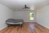 10453 Greenway Avenue - Photo 11