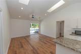 10453 Greenway Avenue - Photo 18
