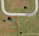 27 Redwood Drive - Photo 3