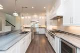 240 Yacht Harbor Drive - Photo 11