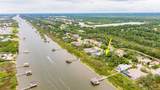 60 Riverwalk Drive - Photo 17