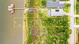60 Riverwalk Drive - Photo 20