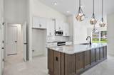 10 Renworth Place - Photo 32