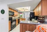 71 Village Circle - Photo 18