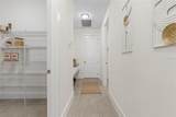 19 Essex Lane - Photo 14