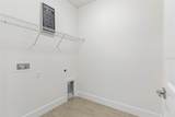 19 Essex Lane - Photo 17