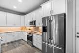 2840 Isles Way - Photo 15