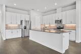 525 Mosaic Boulevard - Photo 7