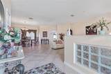 16 London Drive - Photo 4