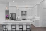 21 Riverwalk Drive - Photo 17