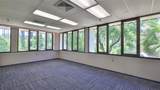 2 Commerce Boulevard - Photo 33