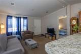 2223 Laurel Avenue - Photo 3