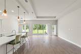 229 Hawthorn Avenue - Photo 11