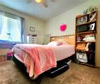 1561 Copperfield Avenue - Photo 23